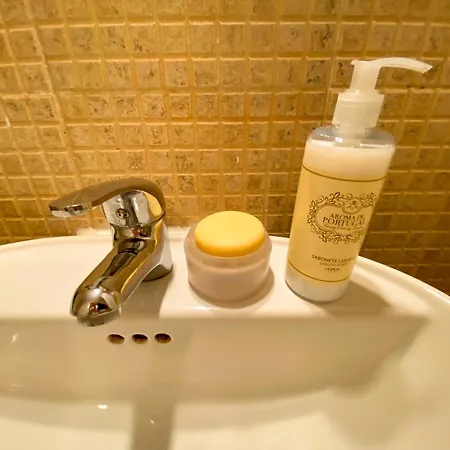 Charming Bairro Alto 2-bedroom Escape Apartment